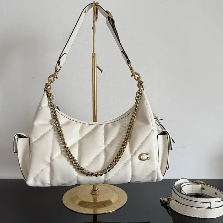 コーチ バッグ アウトレット COACH ポケットジュリエットバッグ30・キルティング チョーク CDZ71 IMCHK レディース コーチ バッグ - 画像 (10)