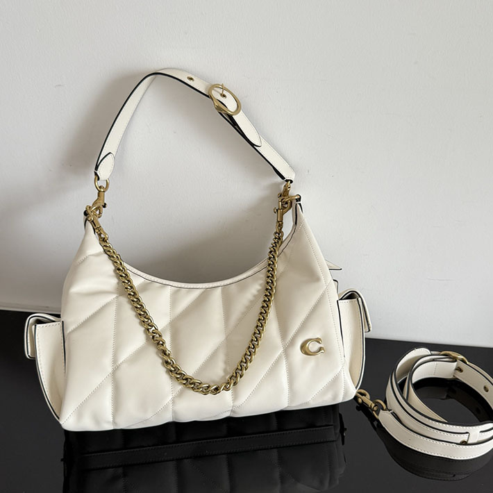 コーチ バッグ アウトレット COACH ポケットジュリエットバッグ30・キルティング チョーク CDZ71 IMCHK レディース コーチ バッグ - 画像 (9)