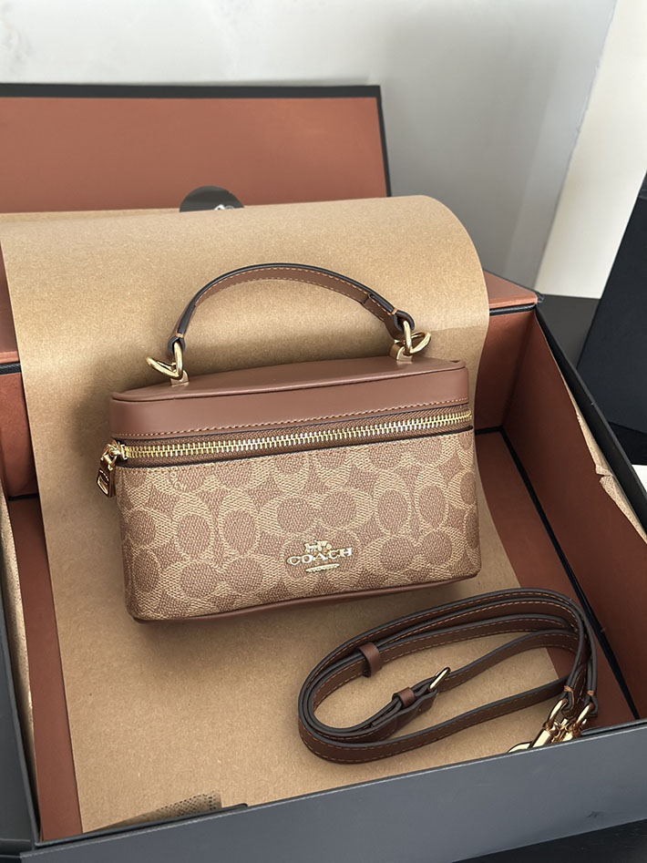 コーチ バッグ アウトレット COACH レイナー クロスボディ バッグ 18・シグネチャー キャンバス ブラス/タン キャラメル 2633396 コーチ クロスボディ レディース - 画像 (9)