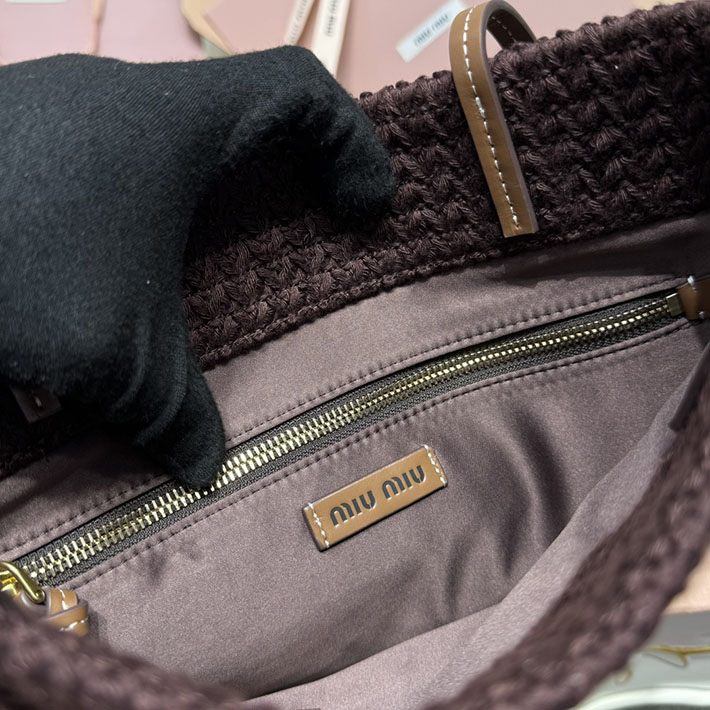 最高級MiuMiuスーパーコピー ミュウミュウ ラフィアエフェクトウーブン トートバッグ 5BG248_2DO3_F04EM Miumiu トートバッグ A4 - 画像 (3)