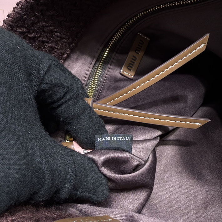 最高級MiuMiuスーパーコピー ミュウミュウ ラフィアエフェクトウーブン トートバッグ 5BG248_2DO3_F04EM Miumiu トートバッグ A4 - 画像 (2)