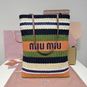 miumiu トートバッグ ノベルティ