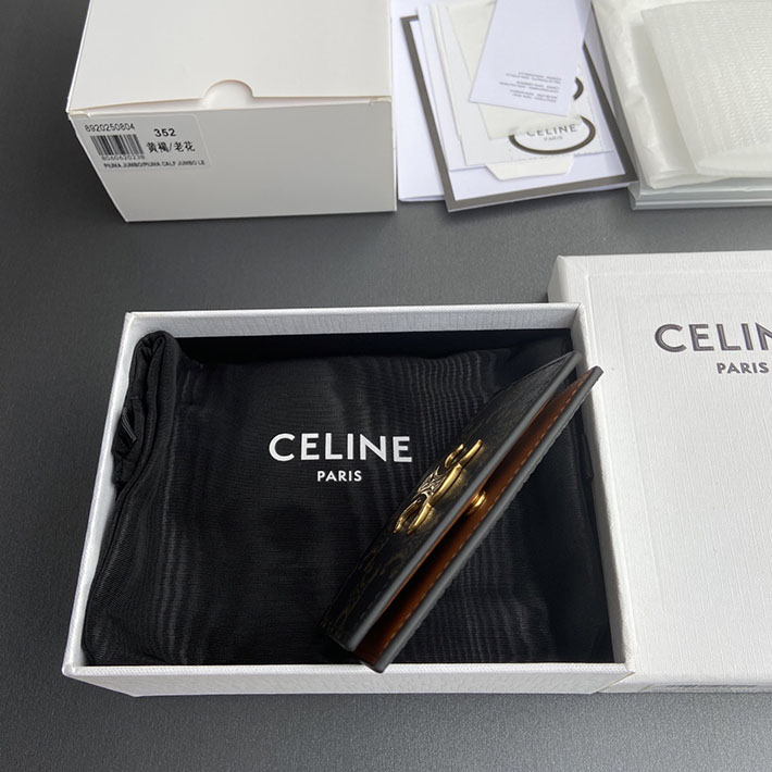 最高級セリーヌスーパーコピー CELINE バイフォールド トリオンフ カードホルダー タン 10P352CQH.04LU セリーヌ 財布 カードケース - 画像 (8)