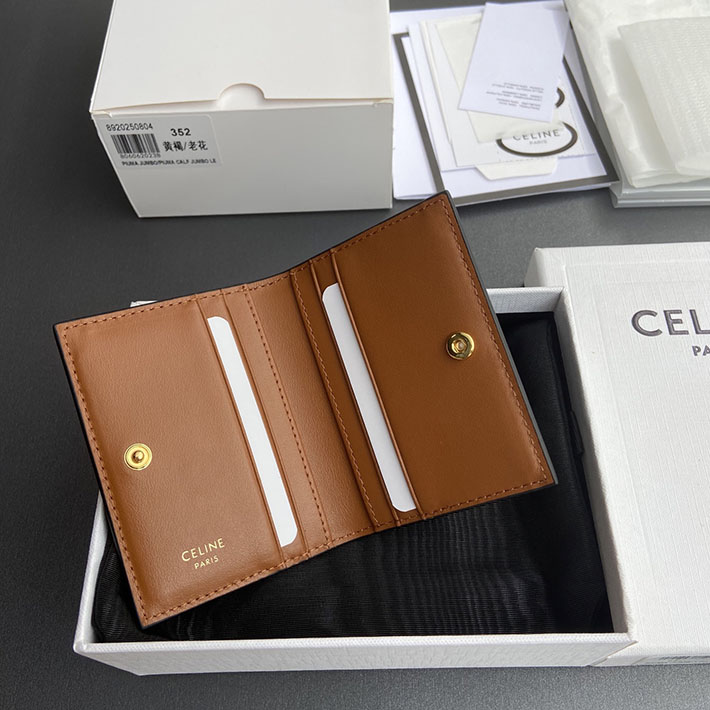 最高級セリーヌスーパーコピー CELINE バイフォールド トリオンフ カードホルダー タン 10P352CQH.04LU セリーヌ 財布 カードケース - 画像 (4)