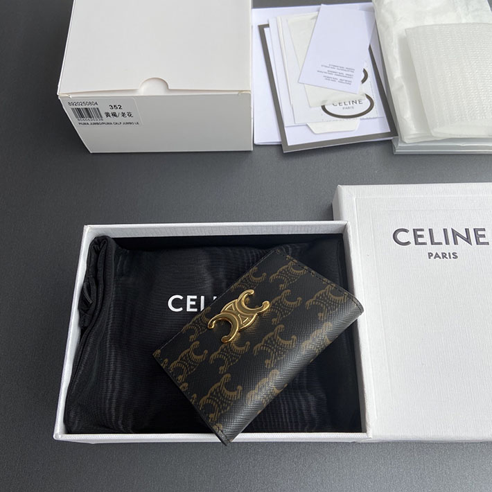 最高級セリーヌスーパーコピー CELINE バイフォールド トリオンフ カードホルダー タン 10P352CQH.04LU セリーヌ 財布 カードケース - 画像 (3)