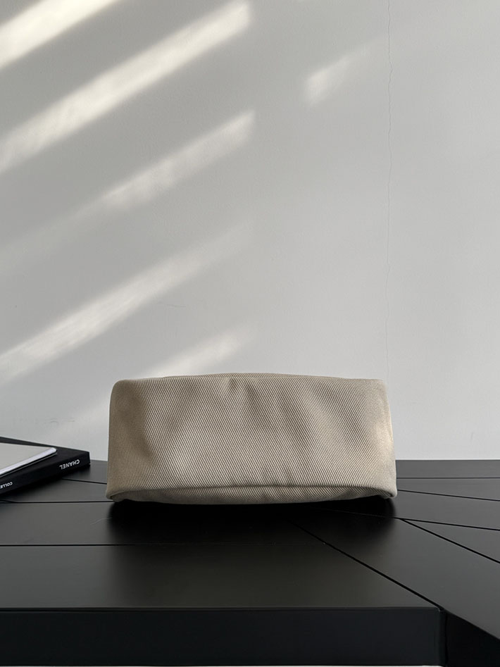 シャネル 新作バッグ 2026 CHANEL 2026年 新作 ミニバッグ ラウンドポーチ グレー AP5269 B24131 U8560 シャネル バッグ 新作 - 画像 (7)