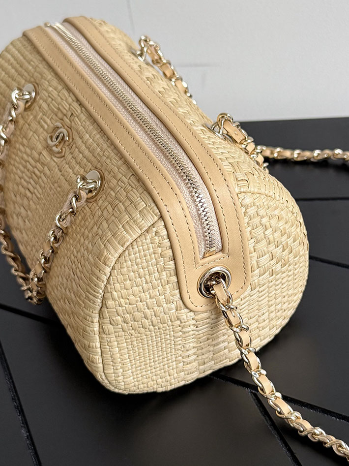 シャネル 新作バッグ 2026 CHANEL 2026年 新作 クラシック チェーンクラッチ ベージュ AP4474-B23292-U7508 シャネルバッグ 人気ランキング - 画像 (9)