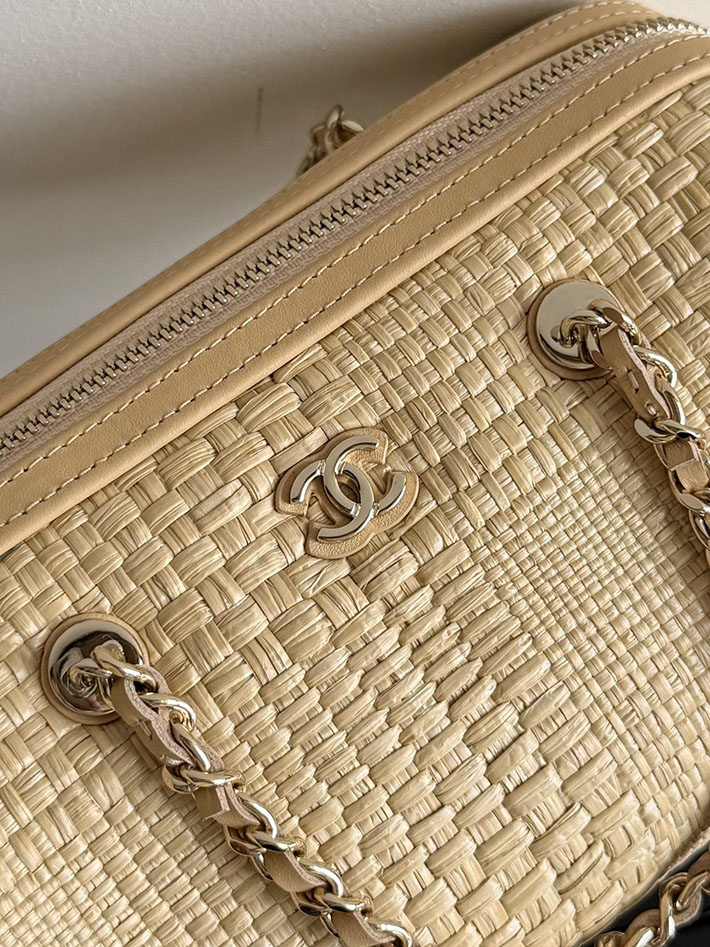 シャネル 新作バッグ 2026 CHANEL 2026年 新作 クラシック チェーンクラッチ ベージュ AP4474-B23292-U7508 シャネルバッグ 人気ランキング - 画像 (6)