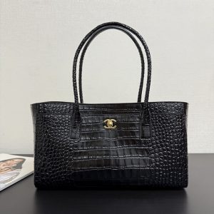 シャネル クロコダイル バッグ