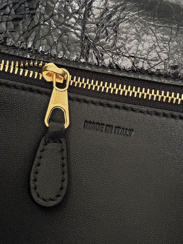 バレンシアガ バッグ 人気 レディース BALENCIAGA Clicca ショルダーバッグ ミディアム ブラック 8686722ACLM1000 バレンシアガ バッグ ショルダー - 画像 (3)