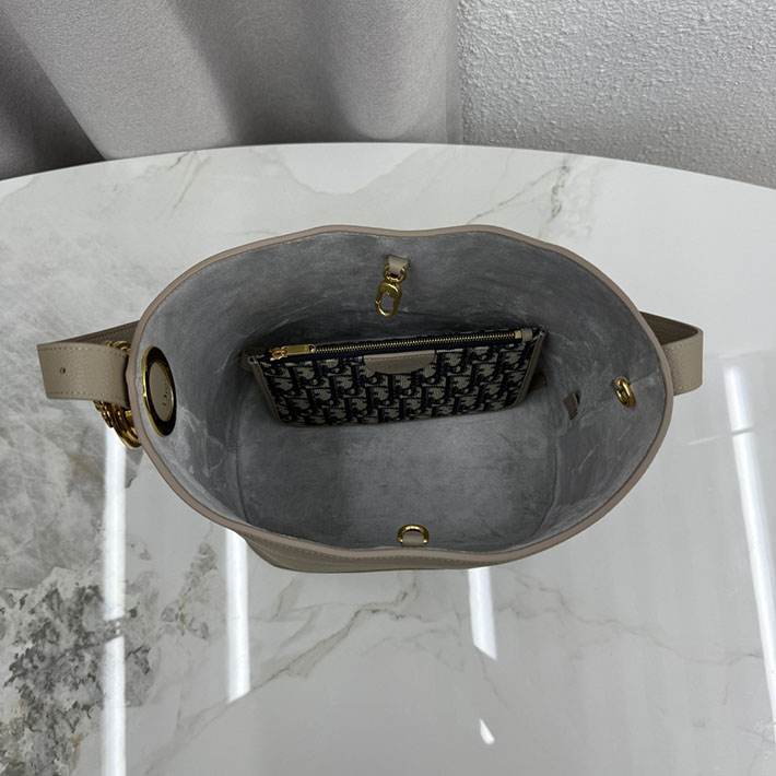 最高級ディオールスーパーコピー Dior Médaillon バケットバッグ ミディアム グレー M1532QUQW_M98H ディオール バッグ コピー - 画像 (2)