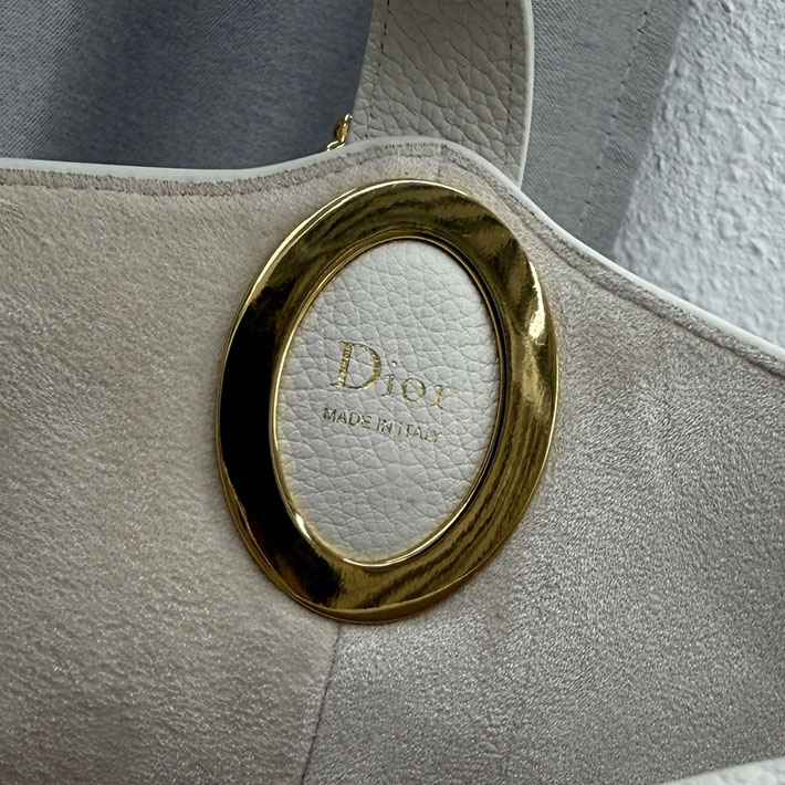 最高級ディオールスーパーコピー Dior Médaillon バケットバッグ ミディアム ホワイト M1532QUQW_M030 ディオール バッグ 人気ランキング - 画像 (2)