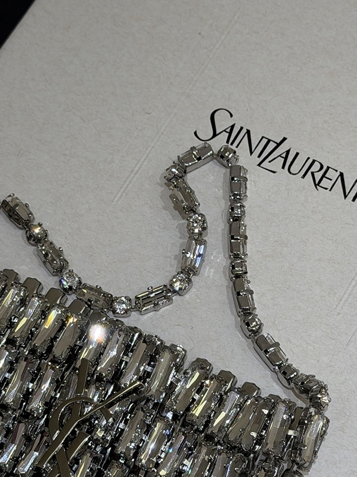 最高級サンローランスーパーコピー Saint Laurent イブニング マイクロバッグ クリスタル シルバー 788380JBO7N8926 サンローラン バッグ アウトレット - 画像 (4)