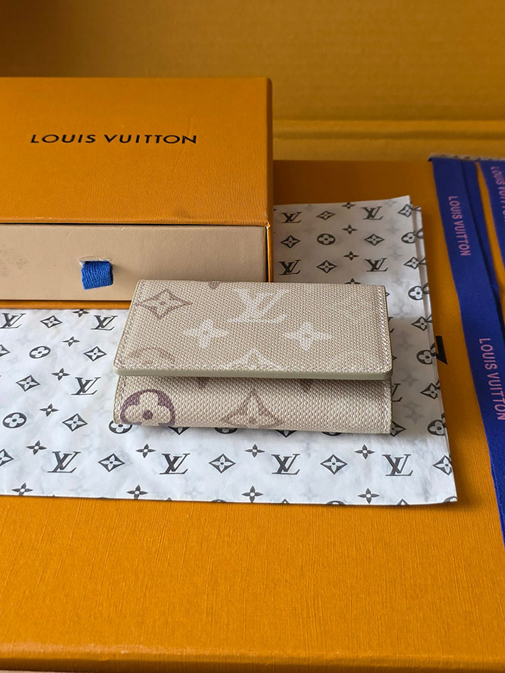 ルイヴィトン カードケース 販売店舗 lv カードケース アンヴェロップ・カルト ドゥ ヴィジット サンドベージュ M27053 ルイヴィトン カード ケース 新作 - 画像 (8)