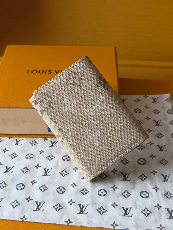 ルイヴィトン カードケース 販売店舗 lv カードケース アンヴェロップ・カルト ドゥ ヴィジット サンドベージュ M27053 ルイヴィトン カード ケース 新作 - 画像 (7)