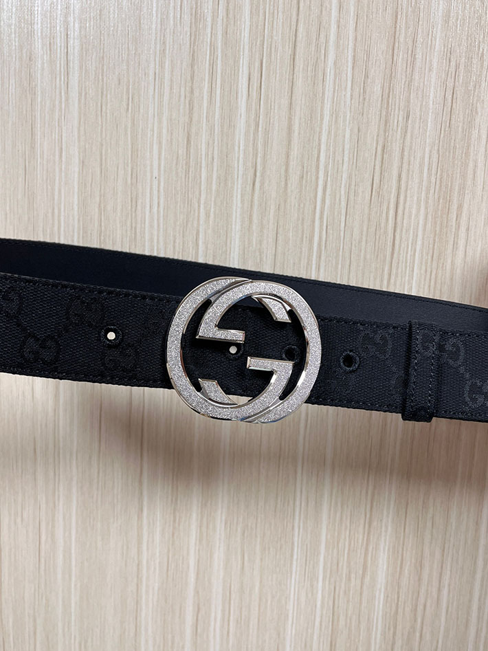グッチ直営アウトレット店 Gucci インターロッキングG バックル付き ベルト 2026年春夏 新作 2632505 グッチ ベルト メンズ アウトレット - 画像 (4)