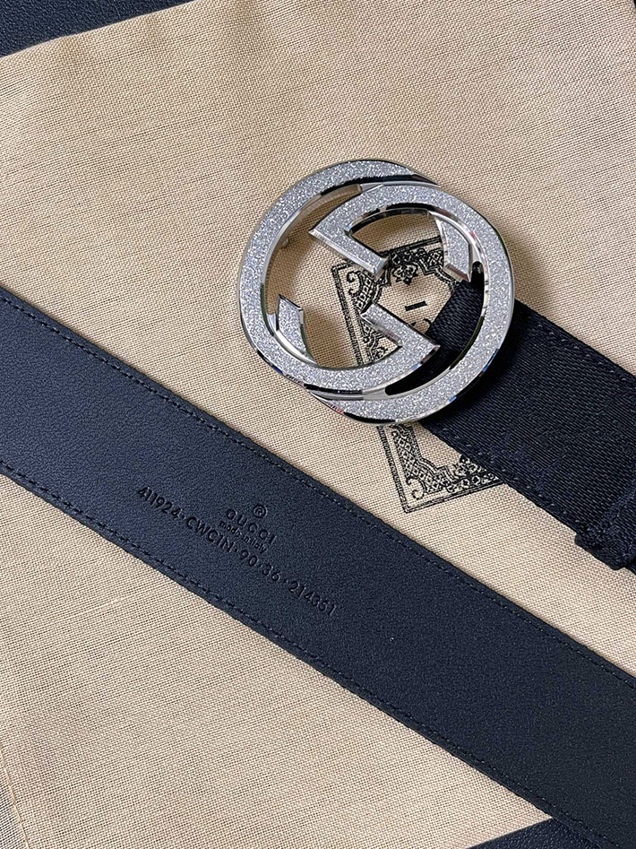 グッチ直営アウトレット店 Gucci インターロッキングG バックル付き ベルト 2026年春夏 新作 2632505 グッチ ベルト メンズ アウトレット - 画像 (2)