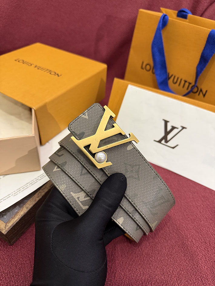 ルイヴィトンベルト激安販売 LV 2026年春夏 新作 ベルト・LV イニシャル 40MM リバーシブル 2632514 ヴィトン ベルト メンズ - 画像 (2)