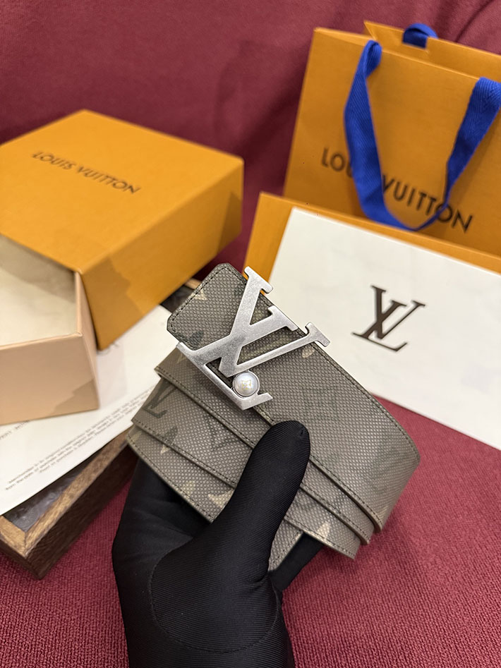 ルイヴィトンベルト激安販売 LV 2026年春夏 新作 ベルト・LV イニシャル 40MM リバーシブル 2632515 ルイヴィトン ベルト アウトレット - 画像 (2)