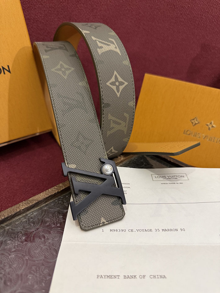 ルイヴィトンベルト激安販売 LV 2026年春夏 新作 ベルト・LV イニシャル 40MM リバーシブル 2632516 ルイヴィトン ベルト 値段 - 画像 (6)