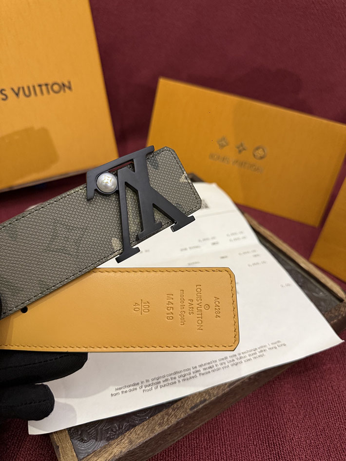 ルイヴィトンベルト激安販売 LV 2026年春夏 新作 ベルト・LV イニシャル 40MM リバーシブル 2632516 ルイヴィトン ベルト 値段 - 画像 (5)