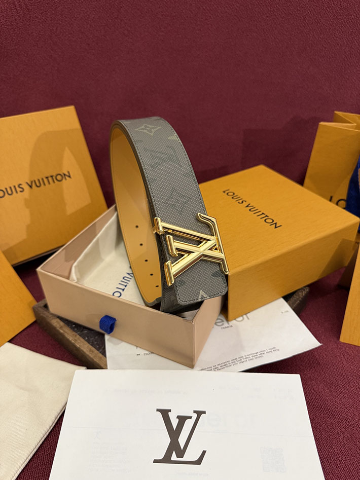 ルイヴィトンベルト激安販売 LV 2026年春夏 新作 ベルト・LV イニシャル 40MM リバーシブル 2632518 ルイヴィトン ベルト モノグラム - 画像 (3)