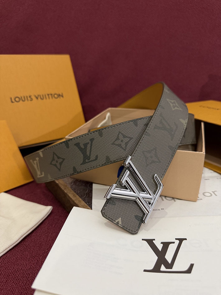 ルイヴィトンベルト激安販売 LV 2026年春夏 新作 ベルト・LV イニシャル 40MM リバーシブル 2632519 ルイヴィトン ベルト 新作 - 画像 (4)