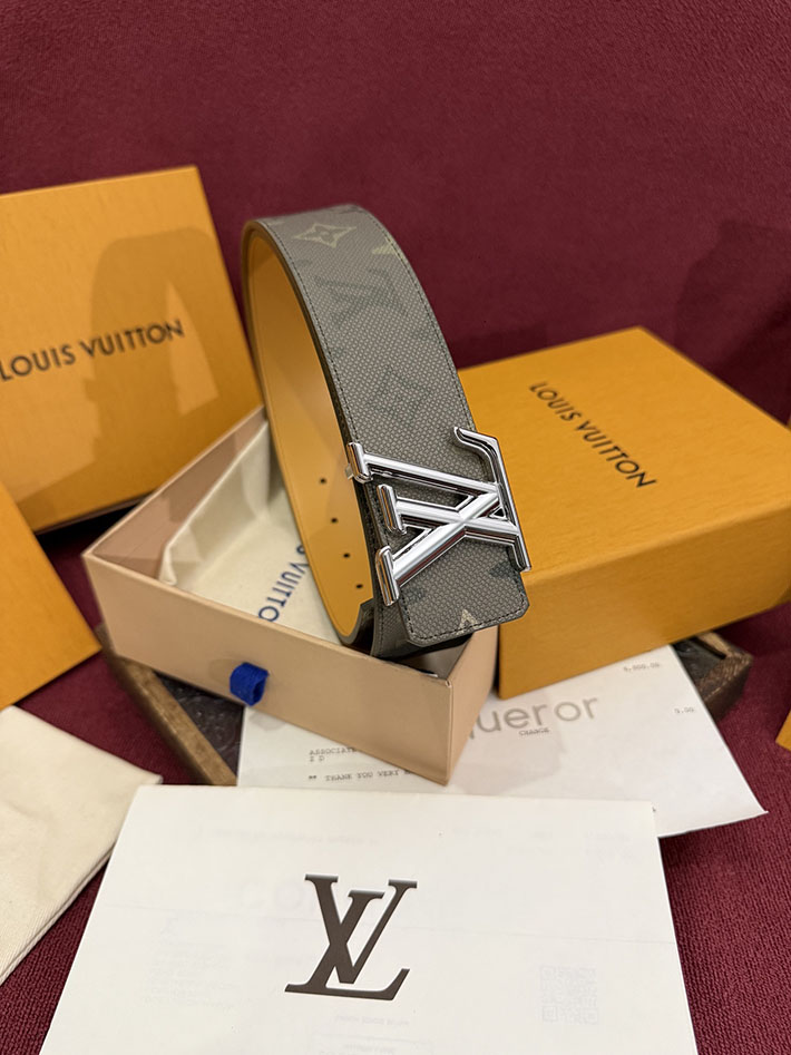 ルイヴィトンベルト激安販売 LV 2026年春夏 新作 ベルト・LV イニシャル 40MM リバーシブル 2632519 ルイヴィトン ベルト 新作 - 画像 (3)
