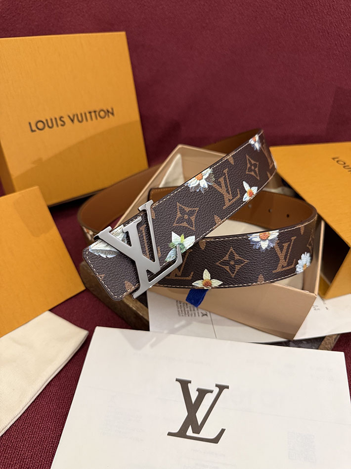 ルイヴィトンベルト激安販売 LV 2026年春夏 新作 ベルト・LV イニシャル 40MM モノグラム 2632520 ルイヴィトンメンズベルト - 画像 (4)