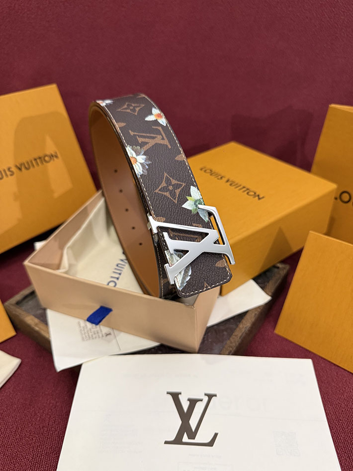 ルイヴィトンベルト激安販売 LV 2026年春夏 新作 ベルト・LV イニシャル 40MM モノグラム 2632522 ヴィトン ベルト メンズ バックル - 画像 (3)