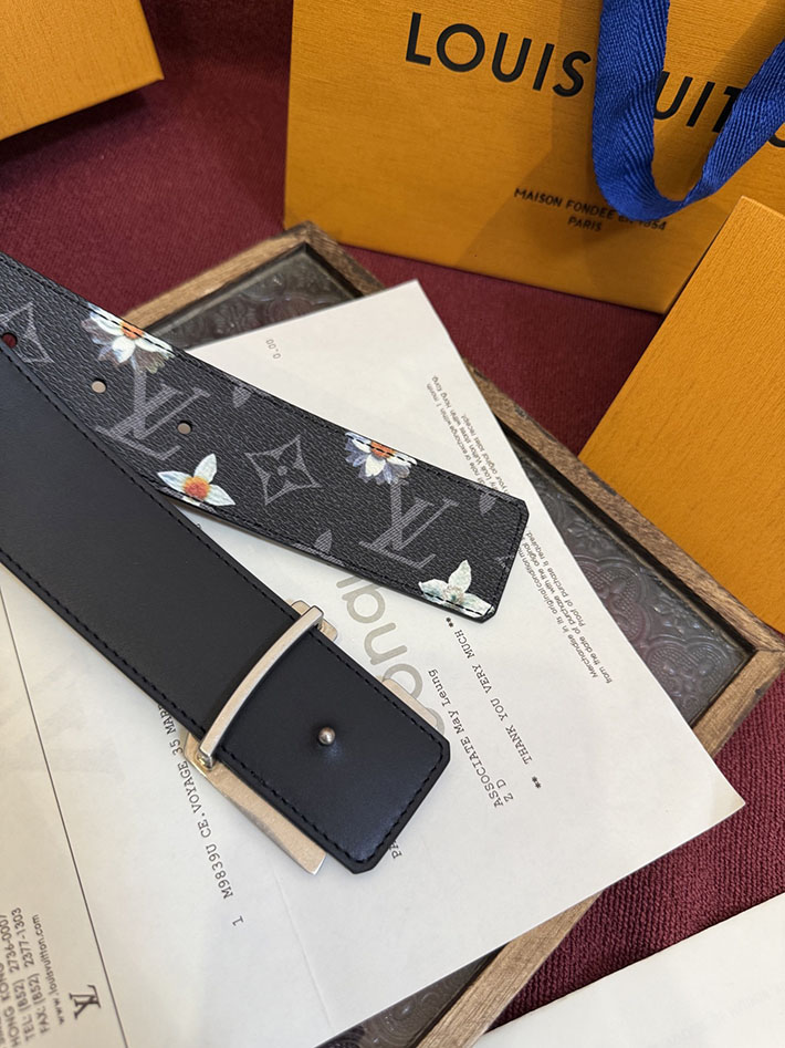 最高級ルイヴィトンスーパーコピー ベルト・LV イニシャル モノグラム・フラワー 40MM リバーシブル 2632527 ルイヴィトン ベルト スーパーコピー - 画像 (4)