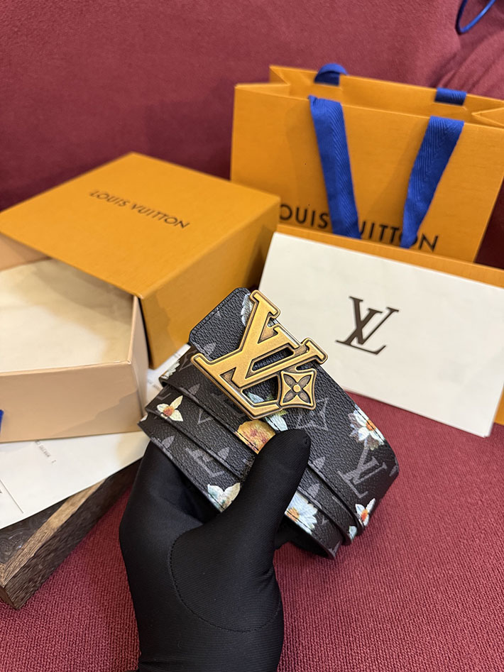 最高級ルイヴィトンスーパーコピー ベルト・LV イニシャル モノグラム・フラワー 40MM リバーシブル 2632528 ルイヴィトンコピー商品 - 画像 (2)
