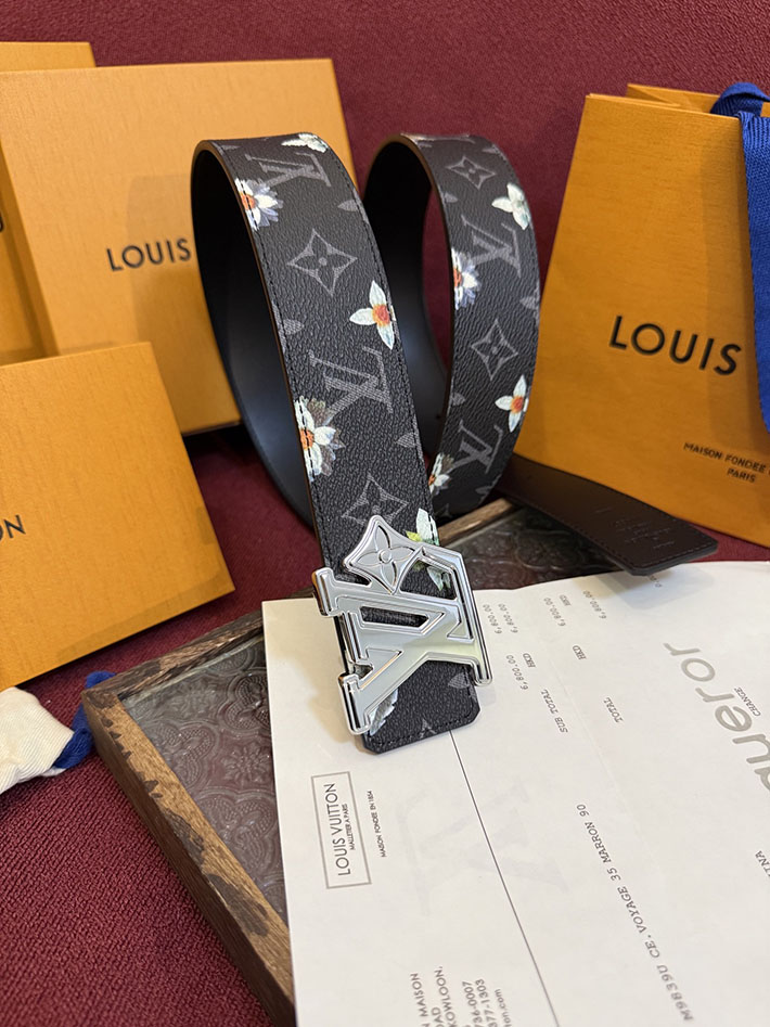 最高級ルイヴィトンスーパーコピー ベルト・LV イニシャル モノグラム・フラワー 40MM リバーシブル 2632529 ルイヴィトン ベルト アウトレット - 画像 (6)