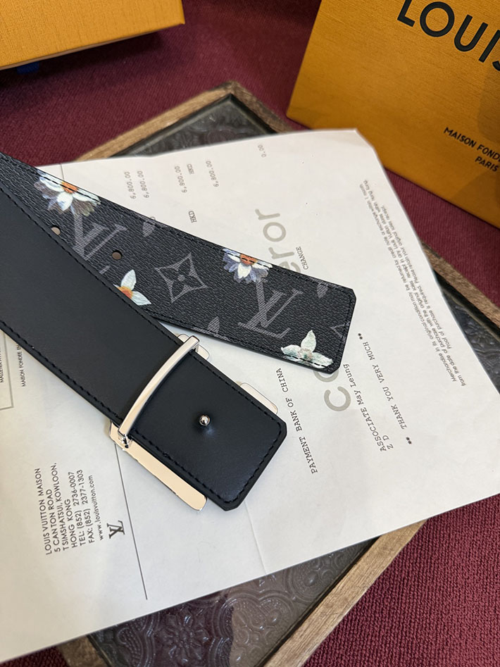 最高級ルイヴィトンスーパーコピー ベルト・LV イニシャル モノグラム・フラワー 40MM リバーシブル 2632529 ルイヴィトン ベルト アウトレット - 画像 (4)