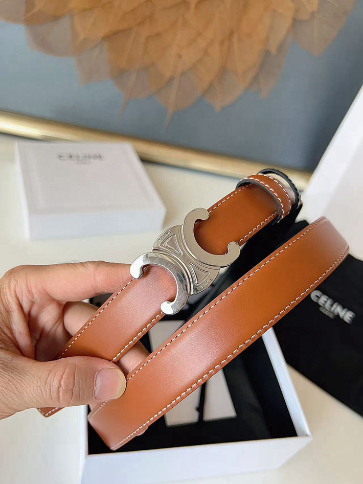 最高級セリーヌスーパーコピー CELINE ラグジュアリーレザーベルト メタルバックル付き 2.5cm 2632553 セリーヌ アウトレット 三田 - 画像 (4)