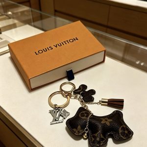 ルイヴィトン キーホルダー 人気