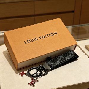 ルイヴィトン キーホルダー 人気