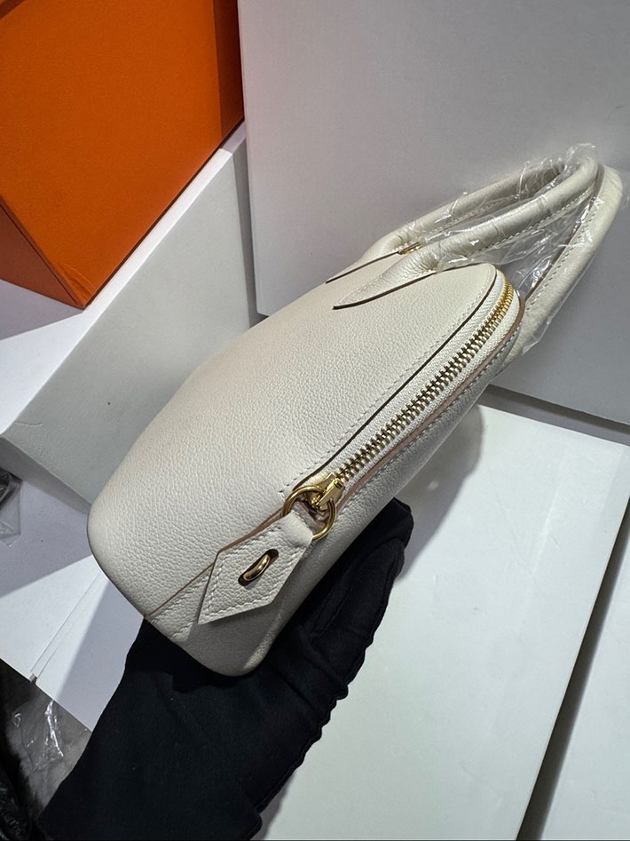 エルメス ボリード 25の通販 HERMES ボリード1923 25 クレ エバーカラー ゴールド金具 H075191CC10 エルメス ボリード25 - 画像 (8)