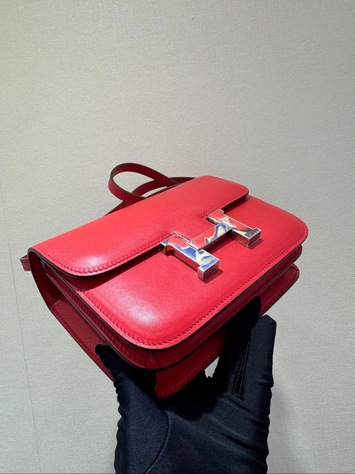 エルメス コンスタンスの通販 HERMES コンスタンス3 ミニ ルージュカザック エバーカラー シルバー金具 2632655 コンスタンス ミニ 値段 - 画像 (7)