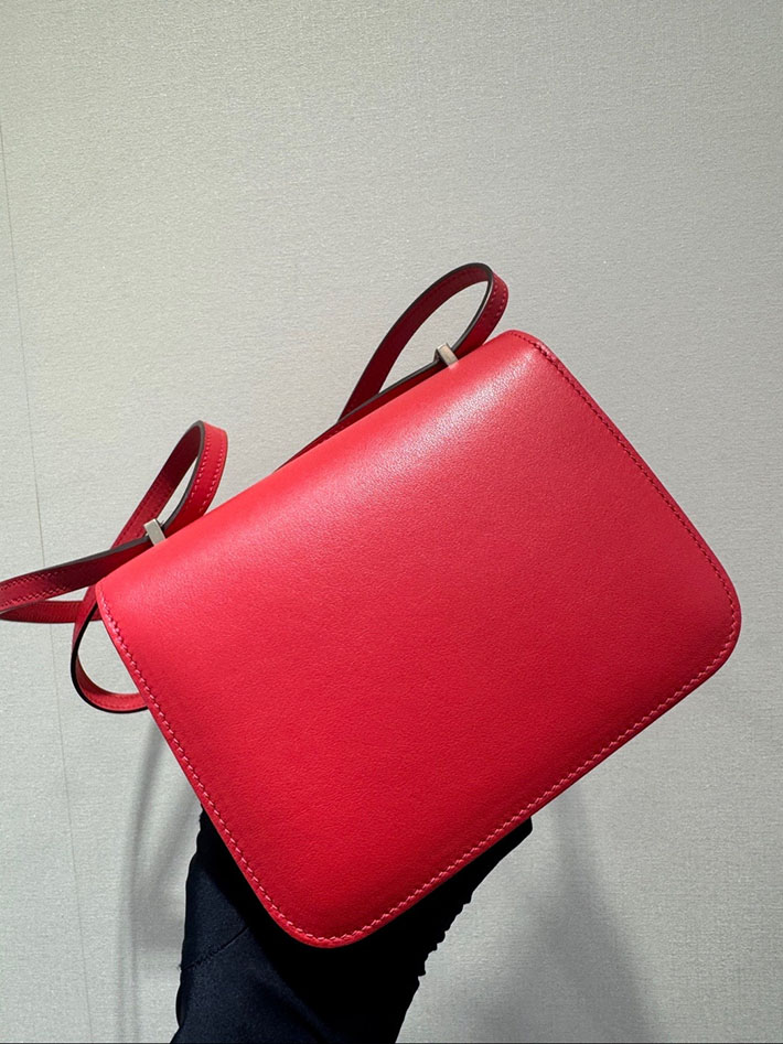 エルメス コンスタンスの通販 HERMES コンスタンス3 ミニ ルージュカザック エバーカラー シルバー金具 2632655 コンスタンス ミニ 値段 - 画像 (6)