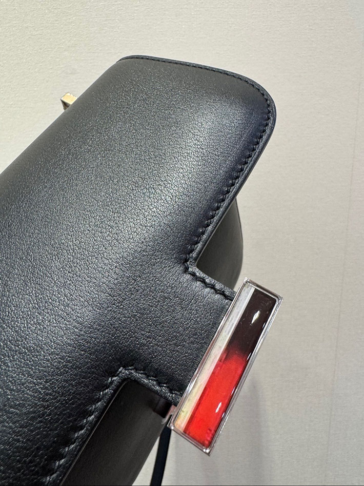 エルメス コンスタンスの通販 HERMES コンスタンス3 ミニ ブラック エバーカラー シルバー金具 2632656 コンスタンス ミニ 定価 - 画像 (3)