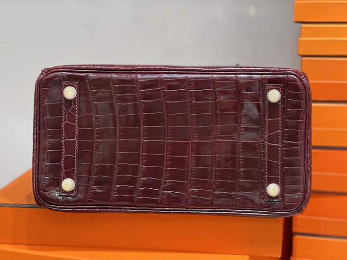 エルメス バーキン 30の通販 HERMES バーキン30 ルージュアッシュ クロコダイル ゴールド金具 H025584CC55 バーキン30 クロコ 定価 - 画像 (2)