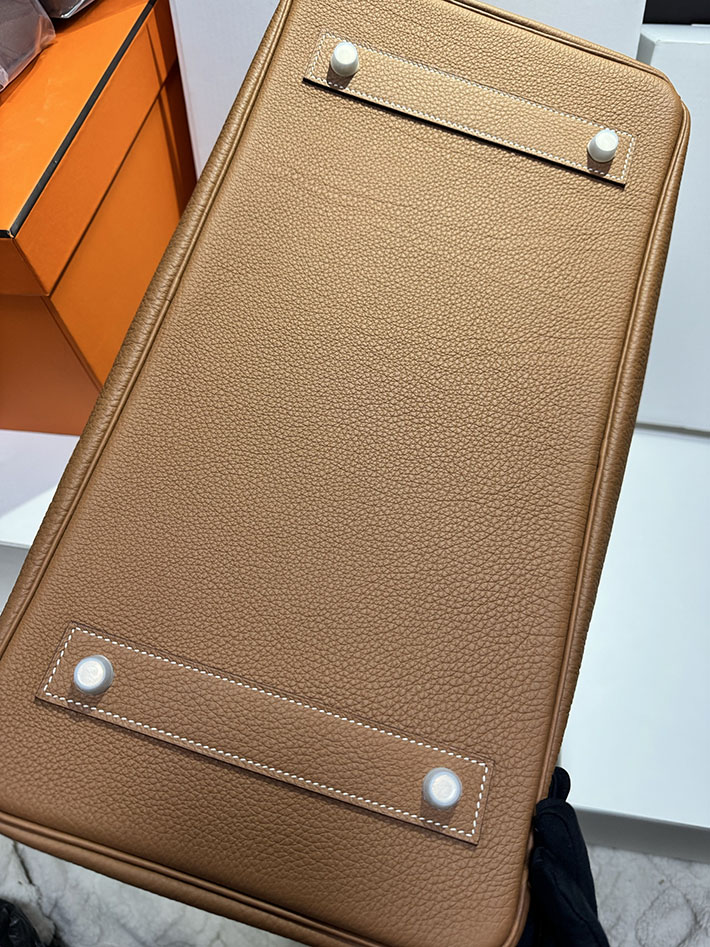 エルメス ショルダーバーキン 42の通販 HERMES ショルダーバーキン42 ゴールド フィヨルド シルバー金具 H044819CK37 エルメス バーキン メンズ - 画像 (6)