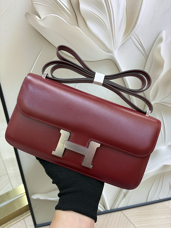 エルメス コンスタンス エランの通販 HERMES コンスタンス1 エラン ルージュアッシュ ボックスカーフ ゴールド金具 H060100CC55 コンスタンス エラン 人気 - 画像 (8)