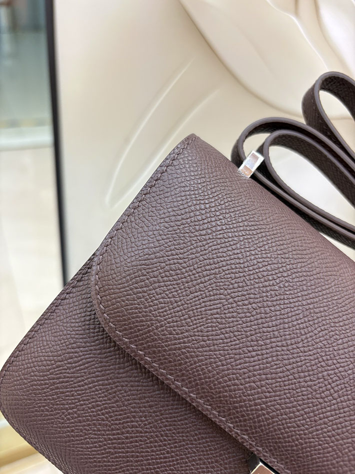 エルメス コンスタンス エランの通販 HERMES コンスタンス1 エラン ボルドー ヴォーエプソン ゴールド金具 H060102CC57 コンスタンス エラン 使い勝手 - 画像 (7)