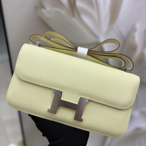 エルメス コンスタンス 定価
