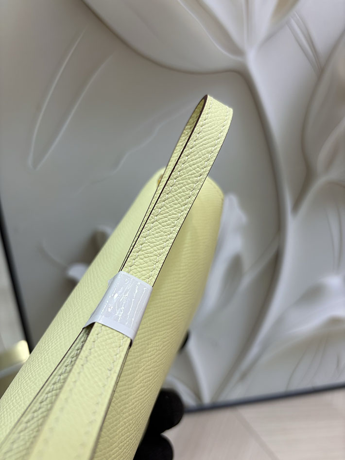 エルメス コンスタンス エランの通販 HERMES コンスタンス1 エラン ジョーヌプッサン ヴォーエプソン シルバー金具 H060102CK1Z エルメス コンスタンス 定価 - 画像 (5)