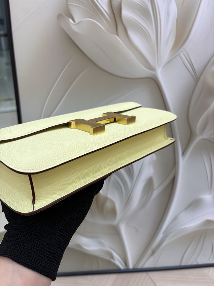 エルメス コンスタンス エランの通販 HERMES コンスタンス1 エラン ジョーヌプッサン ヴォーエプソン シルバー金具 H060102CK1Z エルメス コンスタンス 定価 - 画像 (2)