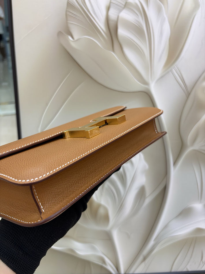 エルメス コンスタンス エランの通販 HERMES コンスタンス1 エラン ゴールド ヴォーエプソン シルバー金具 H060102CK37 エルメス ショルダーバッグ 人気 - 画像 (2)