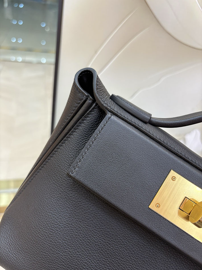 エルメス ヴァンキャトル ミニの通販 HERMES ミニ ヴァンキャトル ブラック エバーカラー/スイフト ゴールド金具 H079218CC89 エルメス バッグ 新作 - 画像 (7)